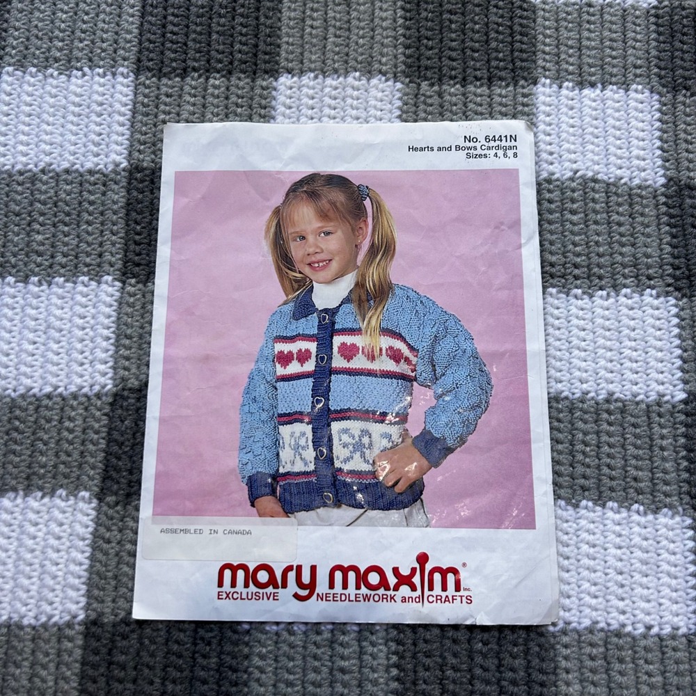 Mary Maxim Knitting Pattern Hearts and Bows Cardigan 4-8 Blue Cottagecore VTG